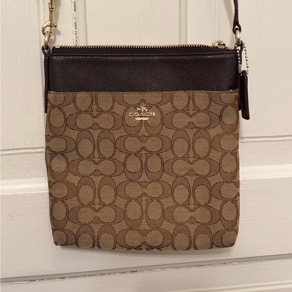 Coach signature logo canvas brown crossbody - Picture 1 of 6